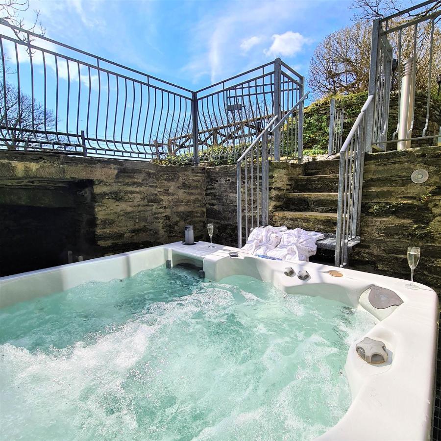 Ta Mill Holiday Cottages & Lodges -Ta Mill House Лонсестън Екстериор снимка
