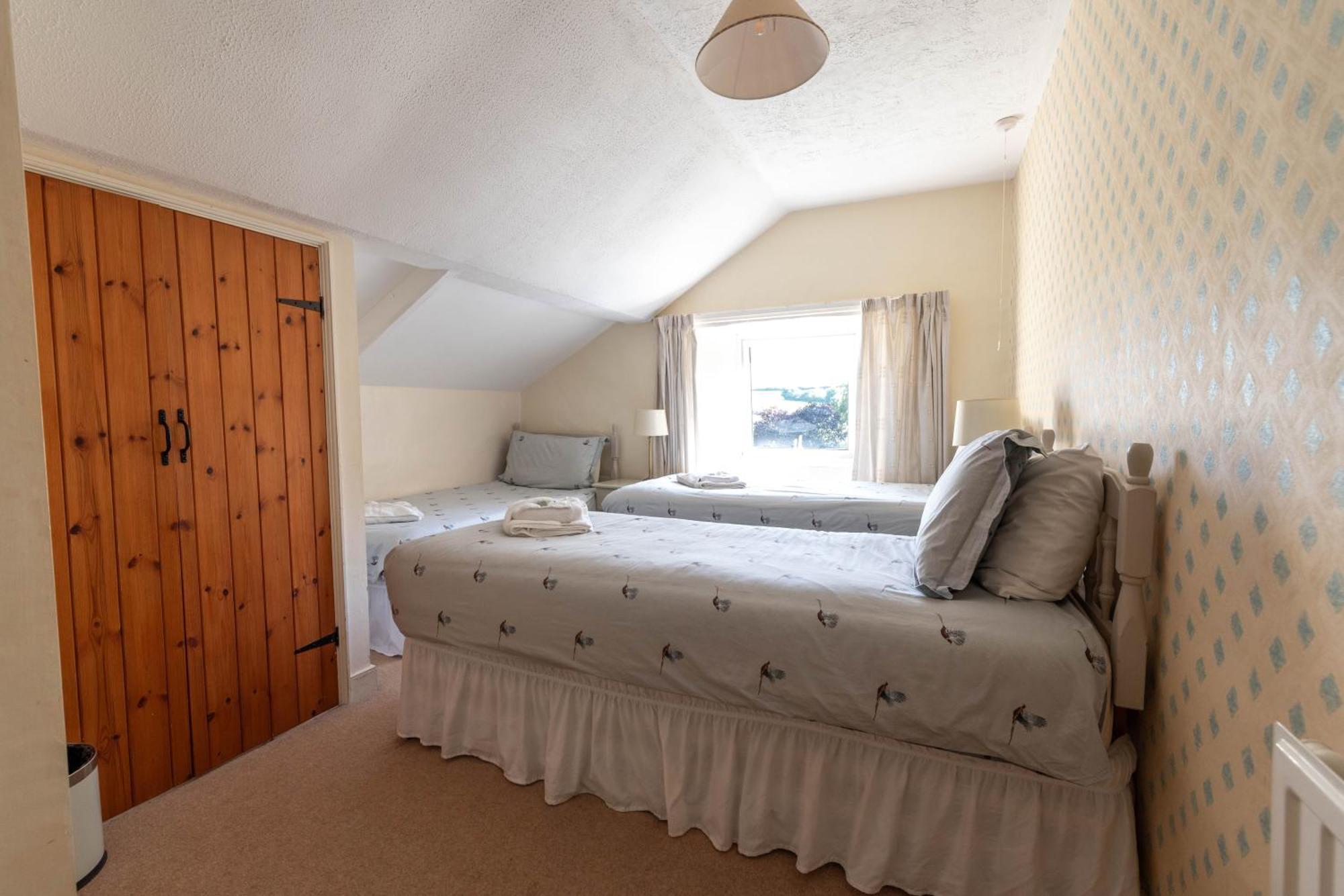 Ta Mill Holiday Cottages & Lodges -Ta Mill House Лонсестън Екстериор снимка