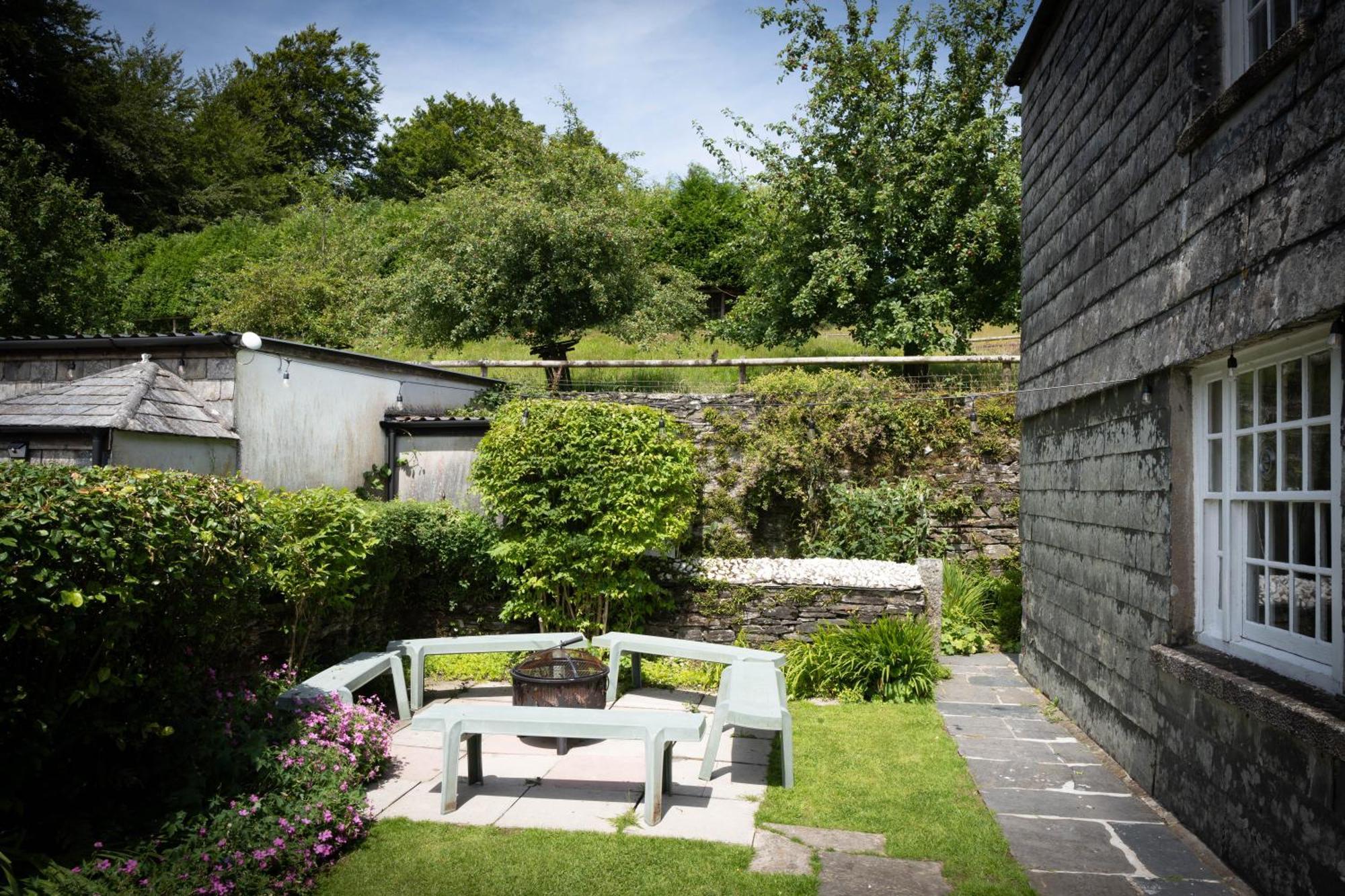 Ta Mill Holiday Cottages & Lodges -Ta Mill House Лонсестън Екстериор снимка